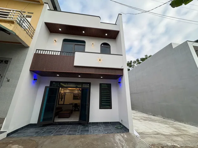 Bán nhà 72m² ngang 6m giá 3.55 tỷ Phường Nông Trang ( ĐB)