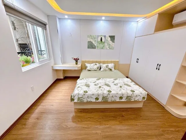 🔥 Bán Nhà Thái Thịnh, Ngõ Ba Gác Tránh, 5 Tầng, Giá 7.x Tỷ. SĐCC, Full Nội Thất Ở Luôn
