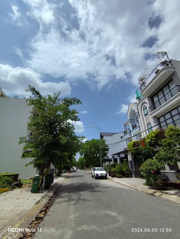 Bán gấp đất dự án khu 1 Thạnh Mỹ Lợi TP Thủ Đức cũ dt đất 99.8m² ngang 5.7m giá 13.9 tỷ
