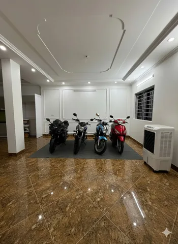 Chỉ hơn 7 tỷ có nhà 5 tầng Bạch Mai 42m