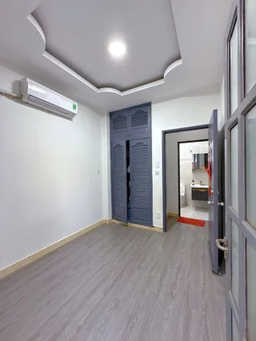 Hẻm 305 Lê Văn Sỹ - Gần 45M2 - 3 Phòng ngủ - Nhà chủ ở lâu - Hẻm trước nhà 5M rộng thoáng - Hơn 6 tỷ xíu còn bớt lộc nhiều