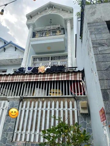 Nhà 3 tầng gần UBND Q7 cũ; Hoàng Quốc Việt; 58m2 4PN; đúc BTCT
