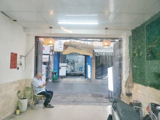 Gấp bán mặt tiền thống nhất, sổ hồng riêng