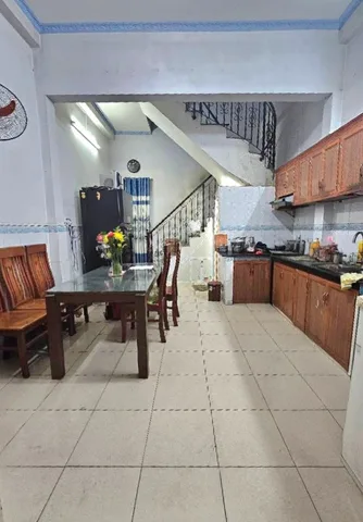 BÁN NHÀ ĐẸP SÁT TỈN.H LỘ 10 - KHU TÊN LỬ.A - HẺM ÔTÔ - ( 4X21M )