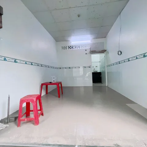 CẦN BÁN MẶT TIỀN QUẬN 4 - VỊ TRÍ ĐẸP ĐẦU TƯ chỉ 3.3 tỷ