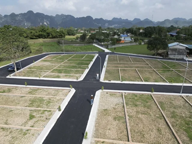 CẦN TIỀN TIÊU TẾT CẮT LỖ CHỈ CÒN 365TR CHO LÔ GÓC NGAY SÁT UTOPIA LẠC THỦY, HÒA BÌNH
