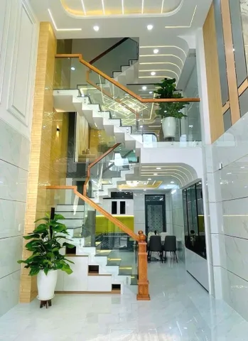 BÁN NHÀ ĐẸP SÁT TỈN.H LỘ 10 - KHU TÊN LỬ.A - 5PN - ĐƯỜNG XE TẢI - ( 4X14M )