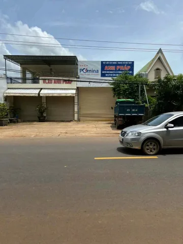 Bán đất Mặt tiền Kinh doanh tỉnh lộ 1 Eanuol - Buôn Đôn  6x55m thổ cư bán 1ty849tr

DT : 6x55m 6m2 

Giá : 1ty850