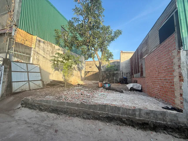 Bán lô đất Phùng Hưng gần trung tâm diện tích 70m2, ngang 7m giá 1ty590