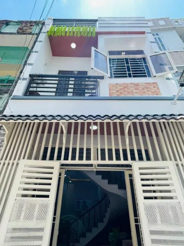 Nhà nở hậu nhẹ DT 28.5m2 Phan Văn Hân P17 Q.Bình Thạnh giá 2tỷ300tr, sổ sẵn hoàn công đầy đủ