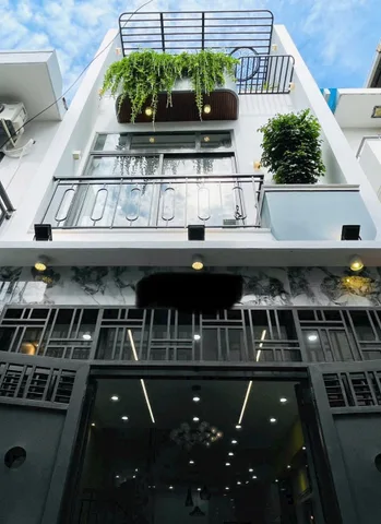 Bán nhà Q10 sổ riêng đường thành thái 2tỷ8 .