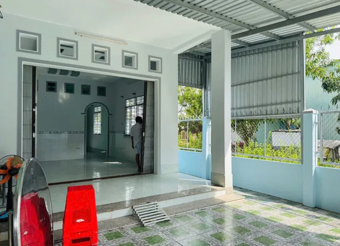 Cần Bán Nhanh Căn nhà Ngay Tân Lộc Gia Lộc Trang Bàng 217m2 Sổ Hồng riêng Giá 890triệu