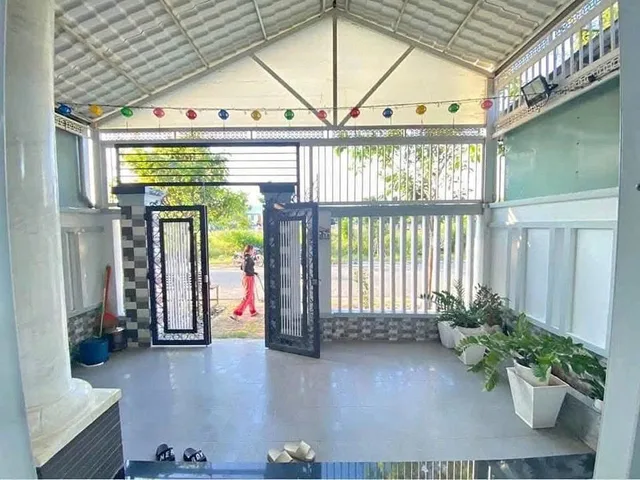 Nhà mái thái mới xây có 150m2 , giá chỉ có 1 tỷ 020 ở Tân Thông Hội – Củ Chi. SHR.