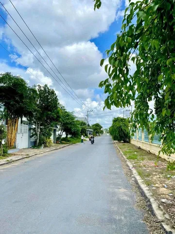 Đất nền đẹp ở Tân An Hội (gần chợ ). DT 115m2, giá 900triệu, Sổ Hồng Riêng