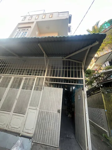 Nhà đường Bùi Văn Ngữ 108m2 Quận 12