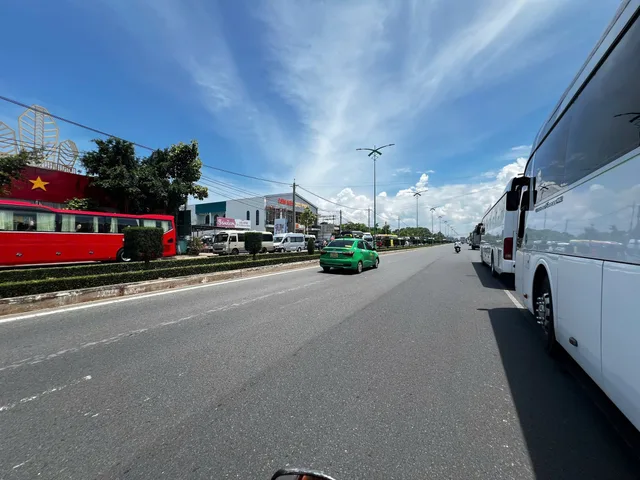 Bán 2 lô đất giá tốt mặt tiền kinh doanh đường Hùng Vương