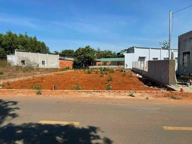 Bán đất 186m² ngang 7m giá 3 tỷ Phường Tam Long