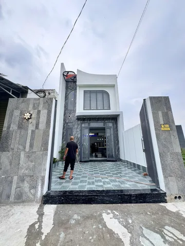 Bán nhà 93.8m² ngang 5m giá 2.59 tỷ Xã Mỹ Hạnh