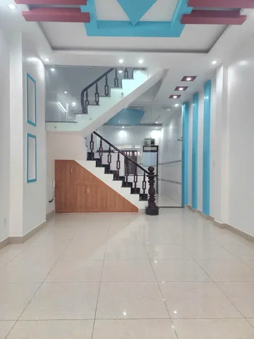 BÁN NHÀ ĐẸP CẠNH TÂ.N KỲ TÂN QUÝ - HẺM XE HƠI - 4PN - ( 4.2X18M )