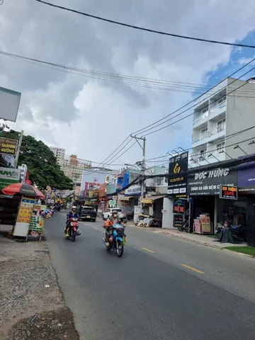 🛑 ĐẤTLỚN.COM giới thiệu BĐS mặt tiền Tô Ký Hóc Môn hàng hiếm 12x26m thổ cư dành cho VIP phù hợp xây biệt thự, khách sạn, văn phòng cty,...
