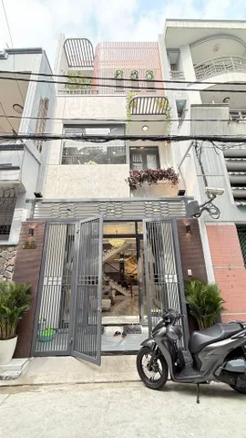 Nhà đẹp đón Tết 60m2 x 3 tầng HXH Thành Mỹ giáp Q10