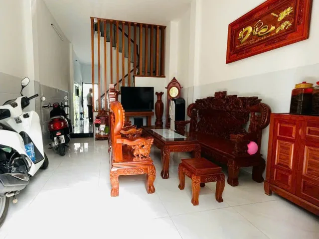 T1993 🔥 nhà Thạnh Xuân 25 Q12, SHR, Vuông, 4.5x12m, 6.x tỷ x nhỏ
