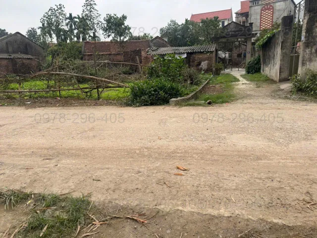đất dịch vụ quất động, ô tô , kinh doanh, 80m2, chỉ 3.68 tỷ