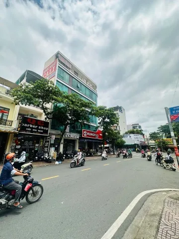 MẶT TIỀN KINH DOANH ĐƯỜNG A4, KHU K300, NGUYỄN MINH HOÀNG, CỘNG HÒA, 100M2 x 6 tầng, có hầm. 33 tỷ