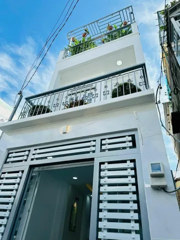 Tôi cần bán nhà Lê Thúc Hoạch Phường Phú Thọ Hoà Quận Tân Phú DT 37.2m2 giá 2tỷ150tr. Sổ hồng riêng