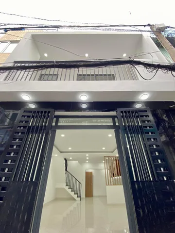 Rẻ nhất Quận 5. Giá 1tỷ800tr nhà 21.7m2 Trần Bình Trọng P1 Quận 5. Sổ hồng riêng
