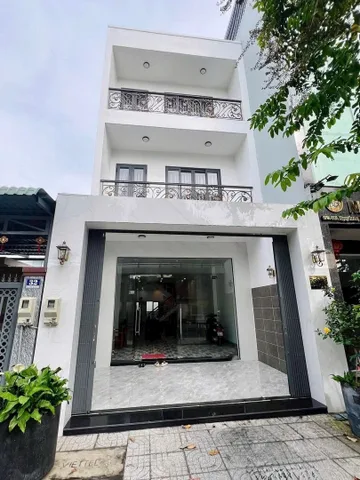NHÀ MẶT TIỀN ĐƯỜNG NGUYỄN DU, TRUNG TÂM TP BÀ RỊA