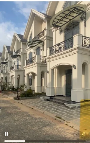 Bán nhà 209m² có sẵn 200m² thổ cư ngang 10m giá 13.5 tỷ tại Phường Lang Biang - Đà Lạt