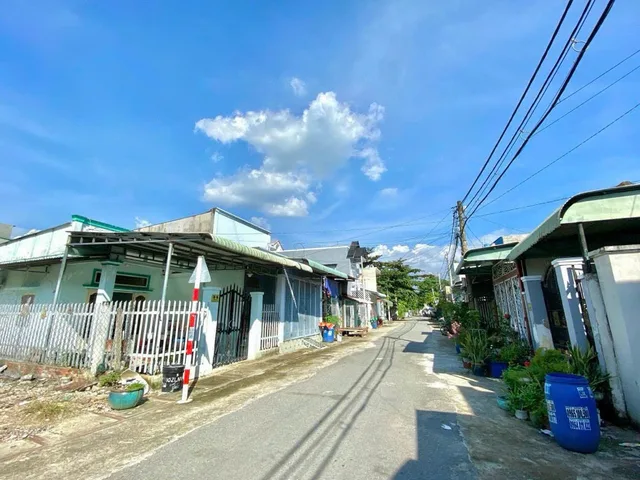 Cần bán nhanh lô đất ngay Tân An Hội Củ chu 102m2 sổ hồng riêng bao phí thuế