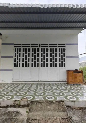 Căn nhà ngộp Cần bán nhanh căn nhà 980triệu Sổ Hồng riêng 980triêuh 173m2 bao phí thuế