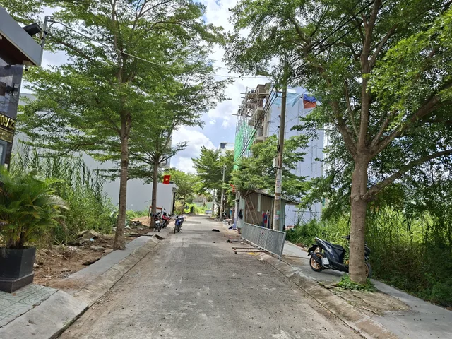 Cần bán nhanh đất thổ cư hẻm nhựa 7m 409 Nguyễn Văn Tạo, Nhà Bè