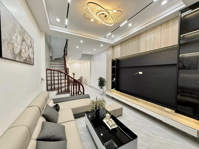 Nhà Đẹp! Vũ Tông Phan,Ngõ Thông Oto,Kinh Doanh,DT: 38/42m2 x 5Tầng,mt: 3.6m,Giá; 11.8 tỷ Thanh Xuân
