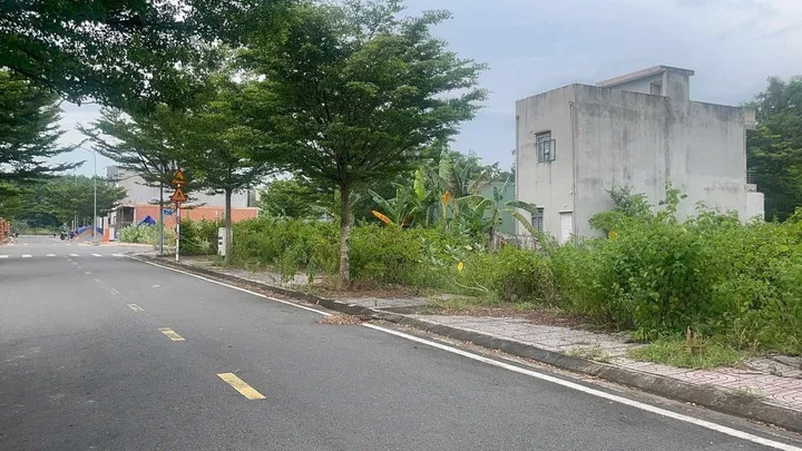 Bán đất 81m² full thổ cư ngang 4,5m giá 1.4 tỷ tại Phường Hòa Lợi