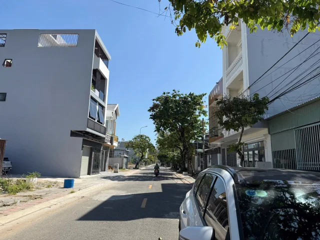 Bán đất 127.3m² có sẵn 80m² thổ cư ngang 6m giá 3.29 tỷ tại Phường Tam Long Bà Rịa
