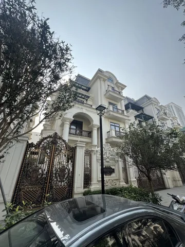 BÁN BIỆT THỰ KĐT MỸ ĐÌNH. 280M2 XÂY 6 TẦNG. MT 15M.