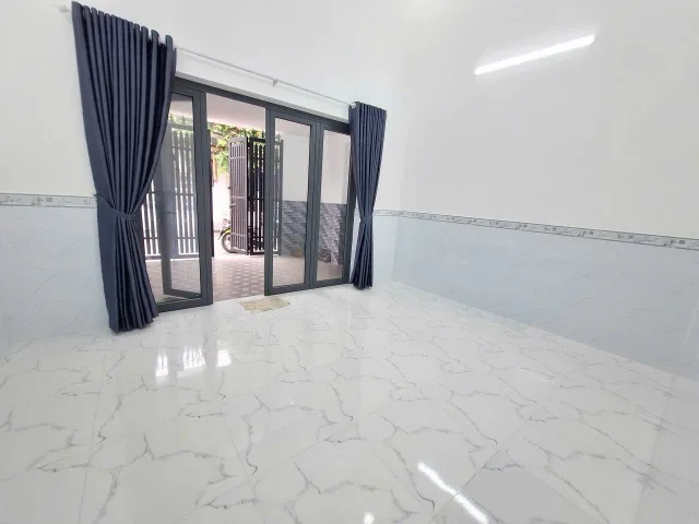Bán gấp nhà mặt tiền đường 41 Bình Trưng Đông Q2 cũ 62m² full thổ cư ngang 4.5m giá 6.8 tỷ