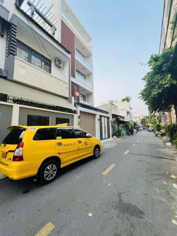 Bán nhà 95m² full thổ cư ngang 5m giá 8.98 tỷ tại Phường An Lạc