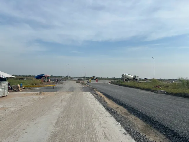 BÁN ĐẤT NỀN KDC DRAGON EDEN , 90M2 GIÁ 2TY3, SHR, MẶT TIỀN ĐƯỜNG 60M