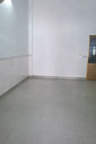 BÁN NHÀ HXH 8M HOÀNG NGÂN Q8 – GIÁP Q6
📐 77m² – ngang 4.2m – nở hậu
🏡 Nhà cấp 4 – mua xây mới cực đẹp
💰 7.6 TỶ – còn thương lượng 
🏦 Hỗ trợ vay ngân hàng 60–70%

📞 Liên hệ xem nhà: Inbox / gọi trực tiếp