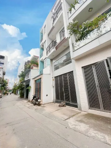 ĐƯỜNG Thông 6M Xe tải, HẺM 752 LẠC LONG QUÂN, Ngay Cư Xá Lữ Gia, Gần Trần Văn Hoàng. 66M2 x 4 tầng. Gấp bán 8  tỷ 980