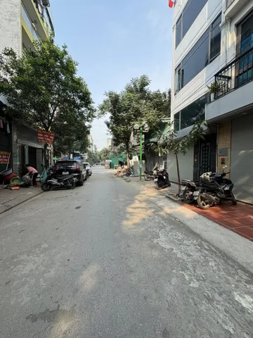BÁN NHÀ DV KHU TÂY NAM LINH ĐÀM. 70M2 - 5 TẦNG. VỈA HÈ. Ô TÔ TRÁNH.
