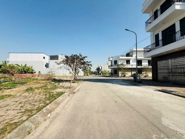 🔥BÁN LÔ 100m TẠI PHÂN LÔ ĐỐNG CHUỐI, HÙNG VƯƠNG, HỒNG BÀNG giá 4,6 tỷ