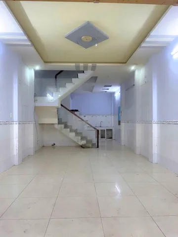 BÁN NHÀ ĐẸP SÁT HUƠ.G LỘ 2 - ÔTÔ VÀO NGỦ - NGÃ TƯ 4 XÃ - ( 4X12M )