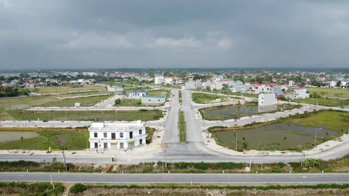Chính chủ gửi bán lô D32 mặt bằng đấu giá đối diện công ty may