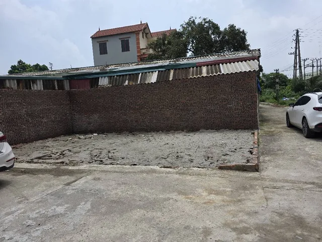 Bán đất Gần vin3, fulton ô tô ngủ trong đất