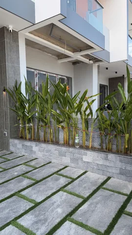 Bán nhà 100m² full thổ cư ngang 5m giá 12.5 tỷ tại Phường Nam Nha Trang